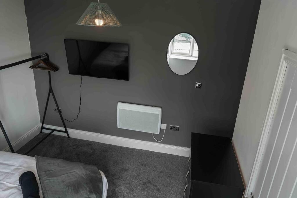 Stunning Two Bed City Centre Apartment Leeds  Buitenkant foto