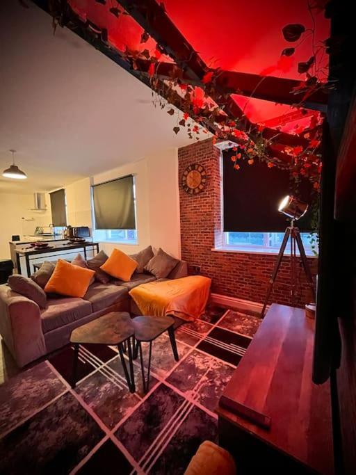 Stunning Two Bed City Centre Apartment Leeds  Buitenkant foto