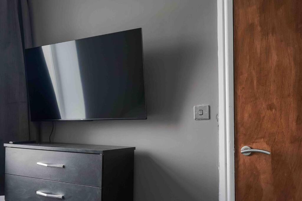 Stunning Two Bed City Centre Apartment Leeds  Buitenkant foto