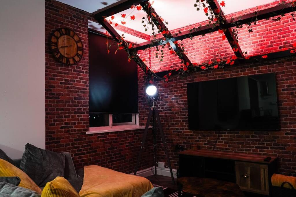 Stunning Two Bed City Centre Apartment Leeds  Buitenkant foto