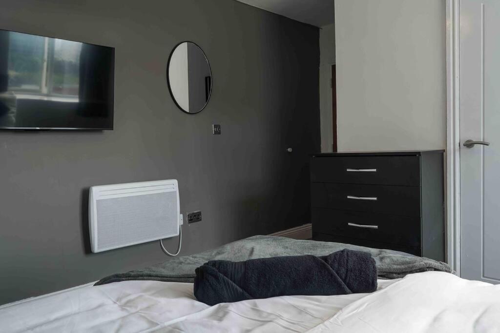 Stunning Two Bed City Centre Apartment Leeds  Buitenkant foto