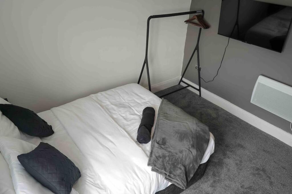 Stunning Two Bed City Centre Apartment Leeds  Buitenkant foto
